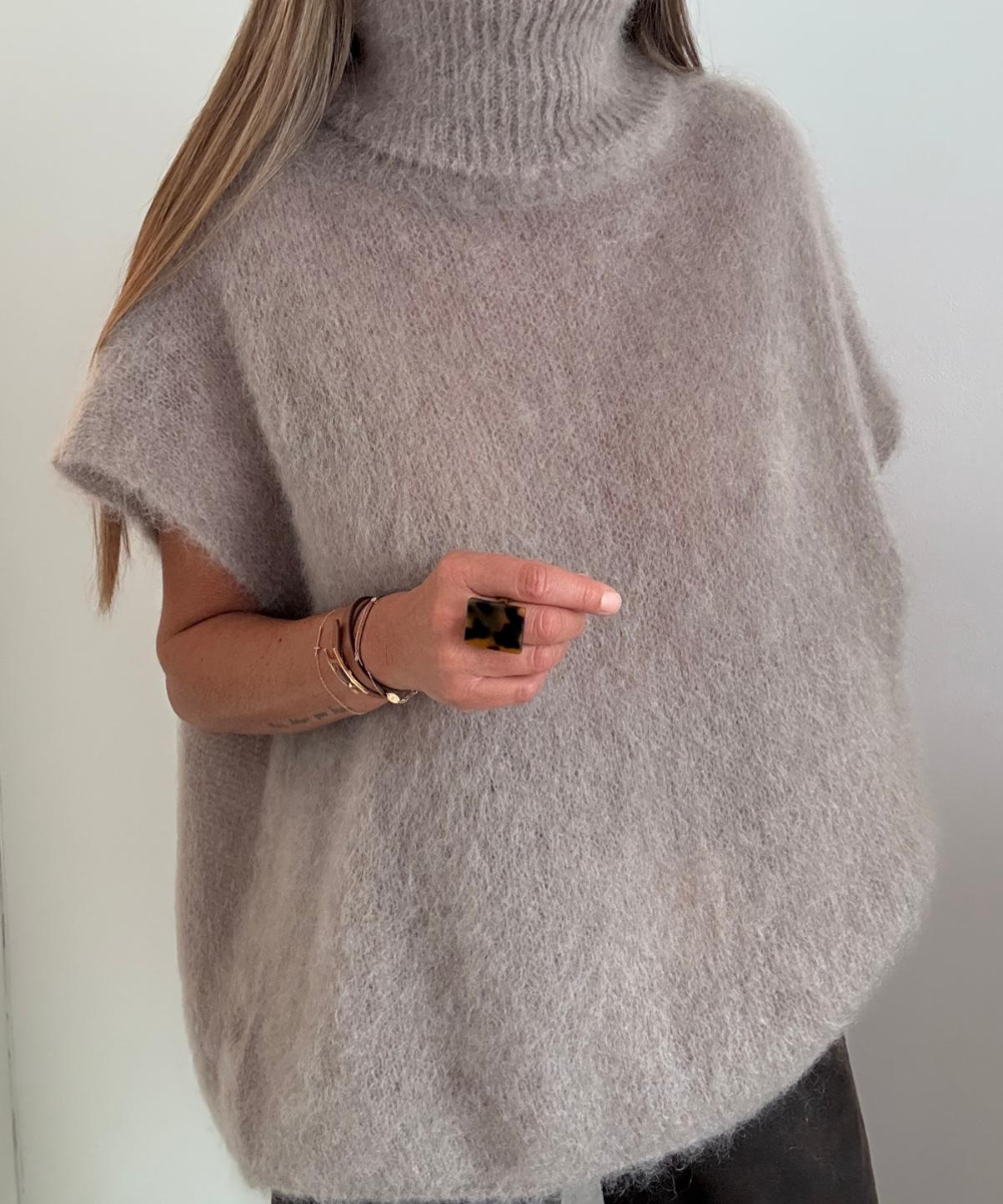 PULL COL ROULÉ SANS MANCHES EN MOHAIR MARIE