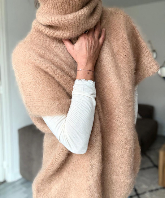 PULL COL ROULÉ SANS MANCHES PAULINE