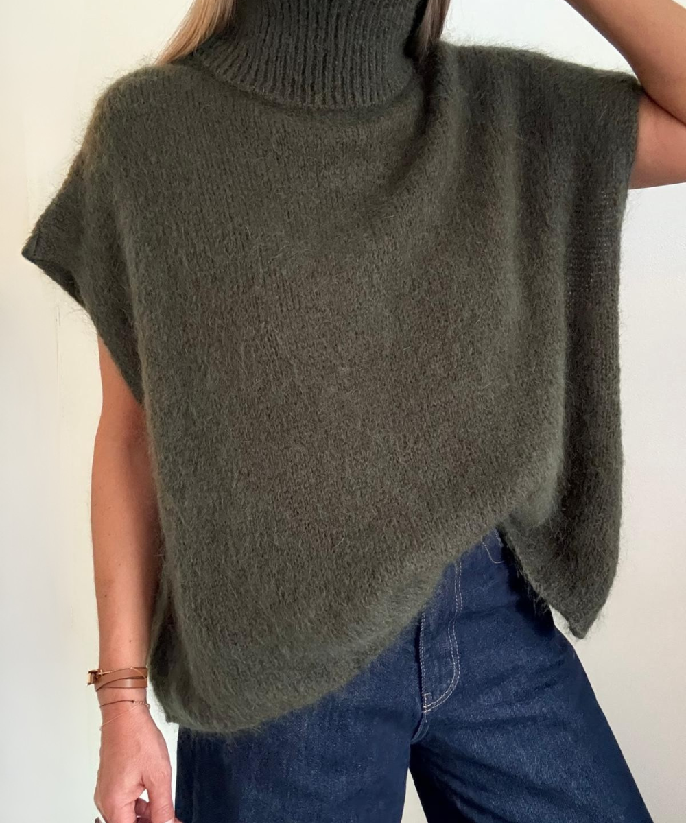 PULL COL ROULÉ SANS MANCHES EN MOHAIR ÉMILIE