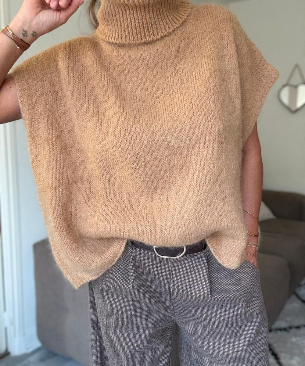 PULL COL ROULÉ SANS MANCHES CARLA