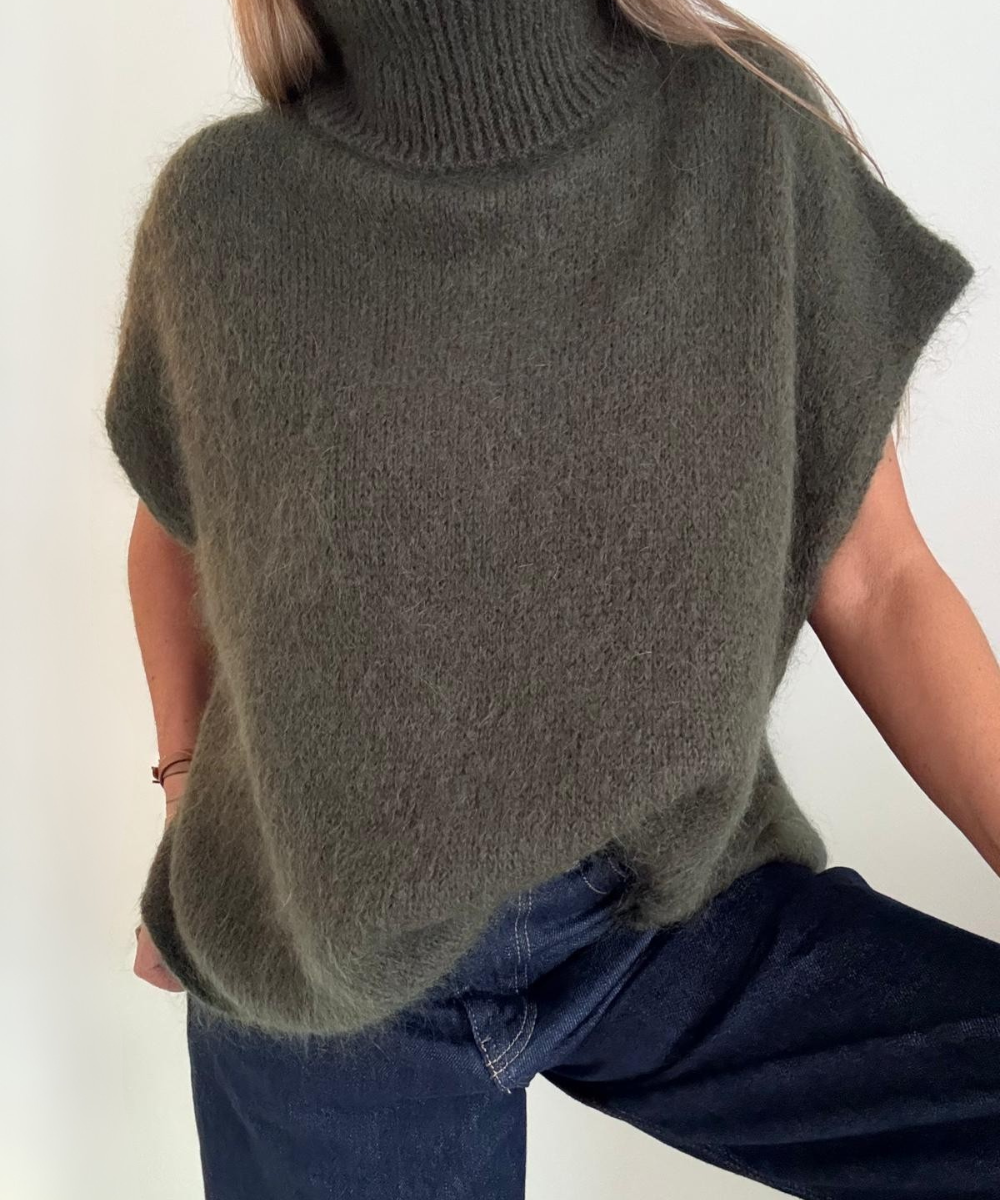 PULL COL ROULÉ SANS MANCHES EN MOHAIR ÉMILIE